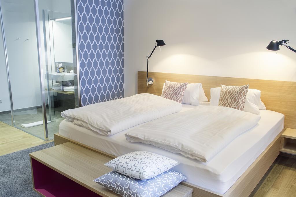 Landhotel & Restaurant Walsers Efringen-Kirchen Kamer foto